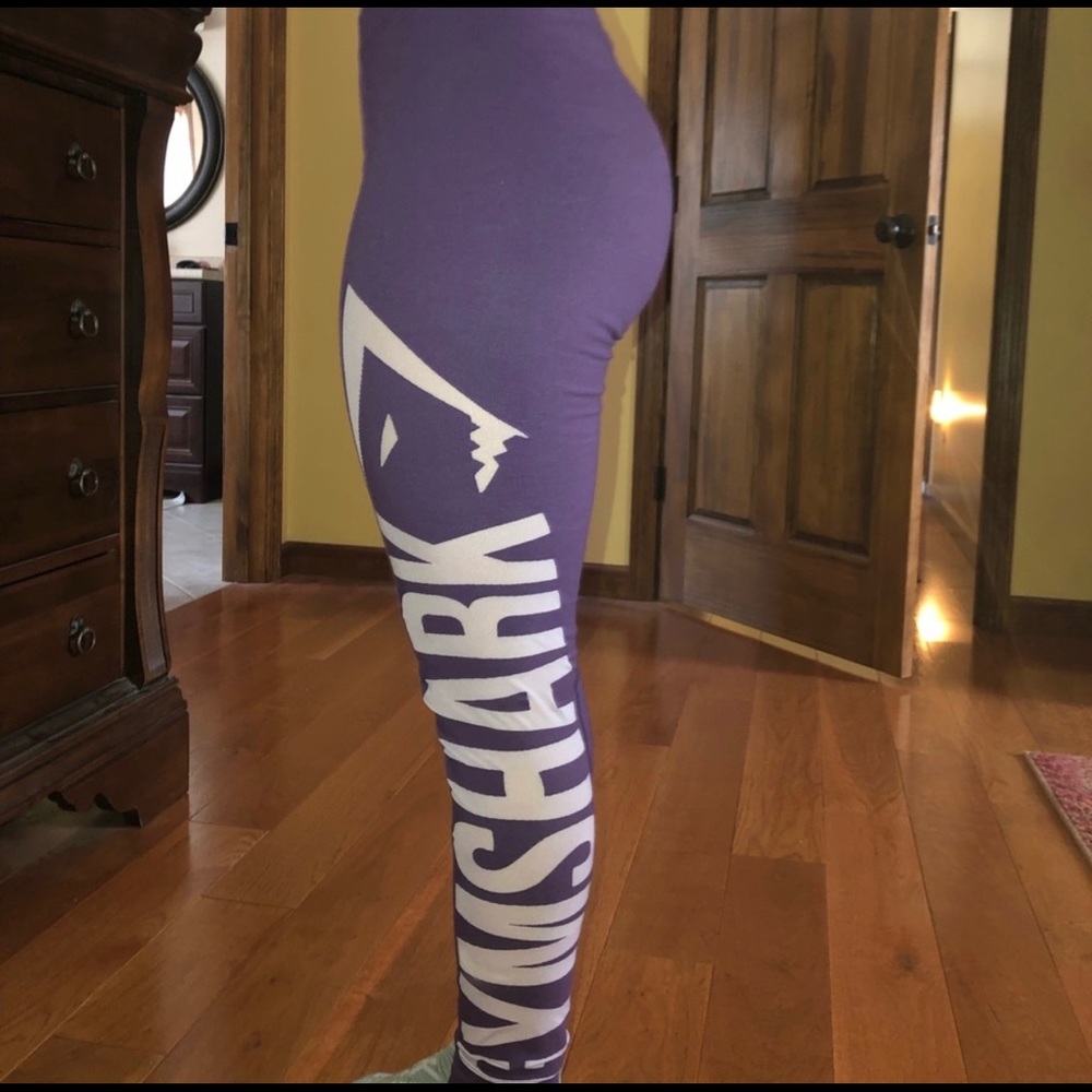 Gymshark purple workout leggings